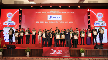 VNPT VÀ VINAPHONE TIẾP TỤC LỌT TOP 10 CÔNG TY CÔNG NGHỆ THÔNG TIN - VIỄN THÔNG UY TÍN NĂM 2022